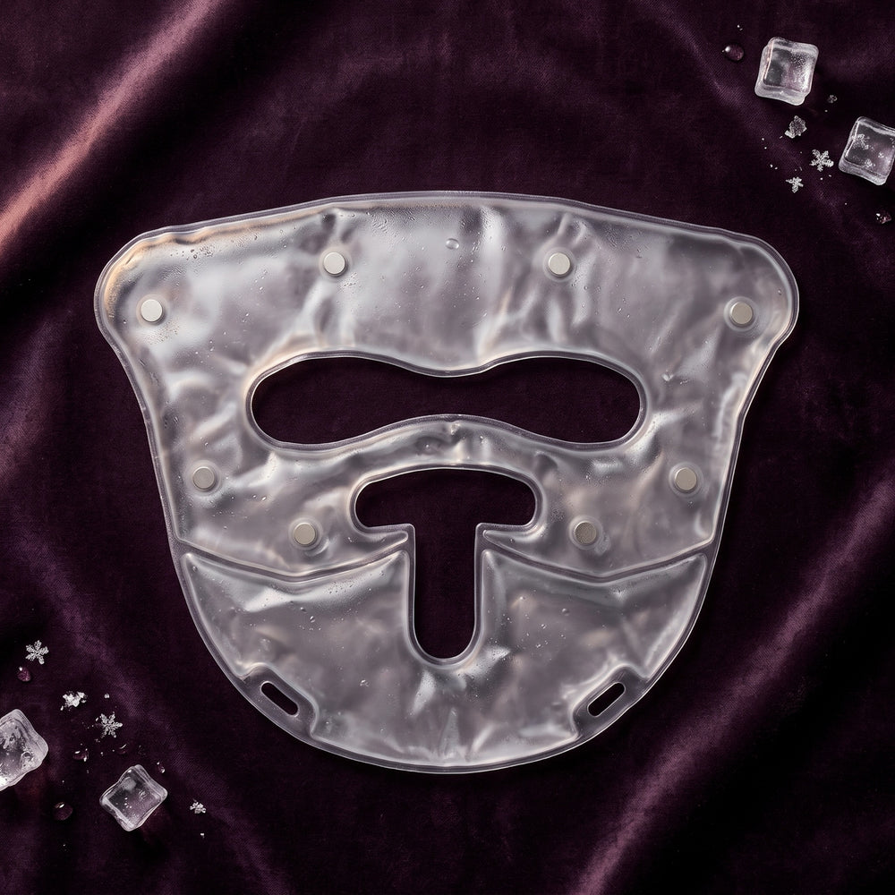 Capa de gel Selene Frost para todo el rostro sobre terciopelo